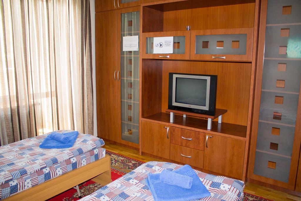 Ala Hostel Almaty Eksteriør billede