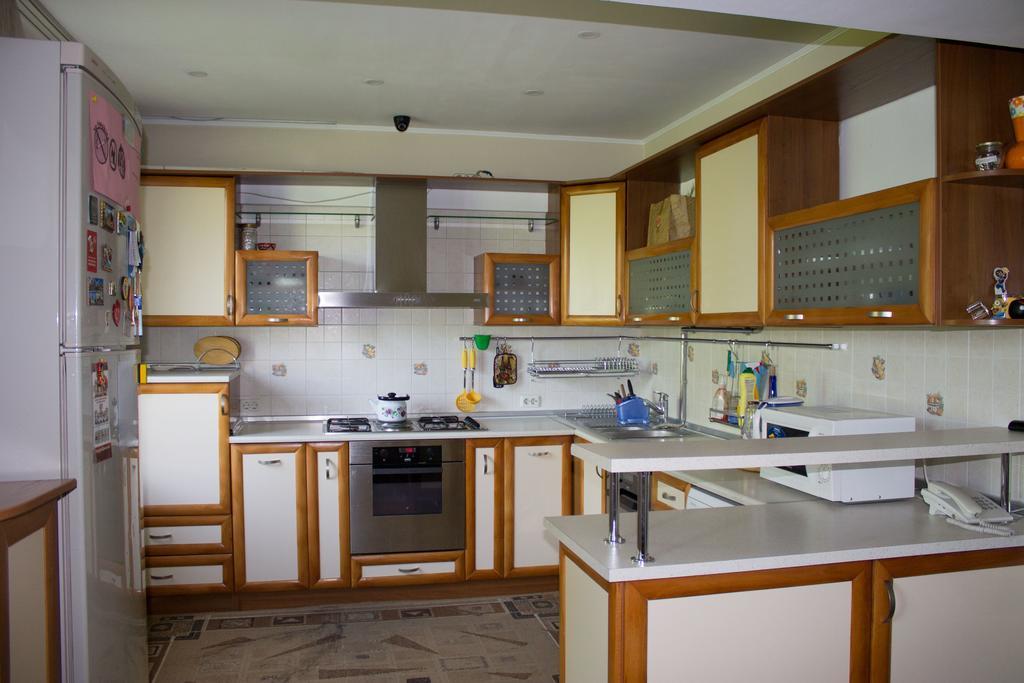 Ala Hostel Almaty Eksteriør billede