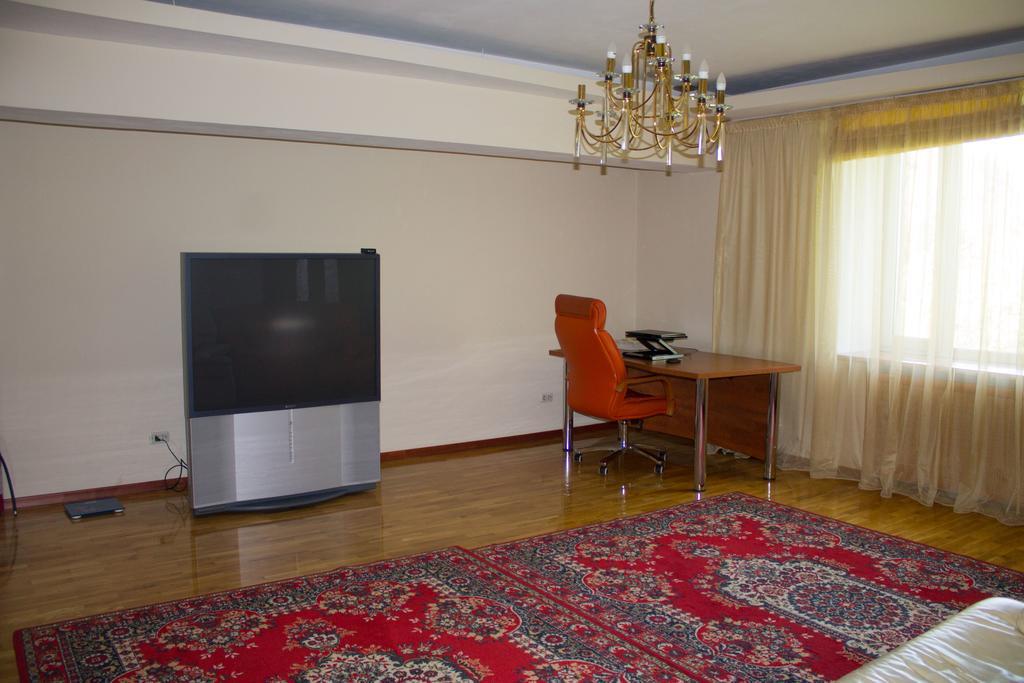 Ala Hostel Almaty Eksteriør billede